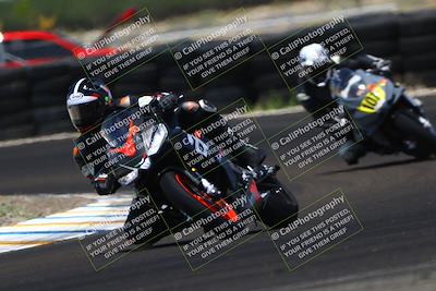 media/Jun-07-2025-TrackDaz (Sat) [[4413525952]]/A Group/1pm (Turn 1)/